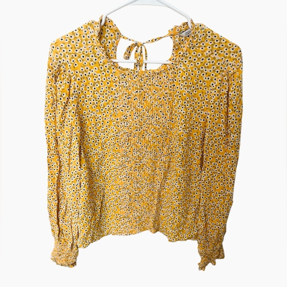 Zara Yellow Floral Smocked Blouse Tie Back Long Sleeve Size Large EUC